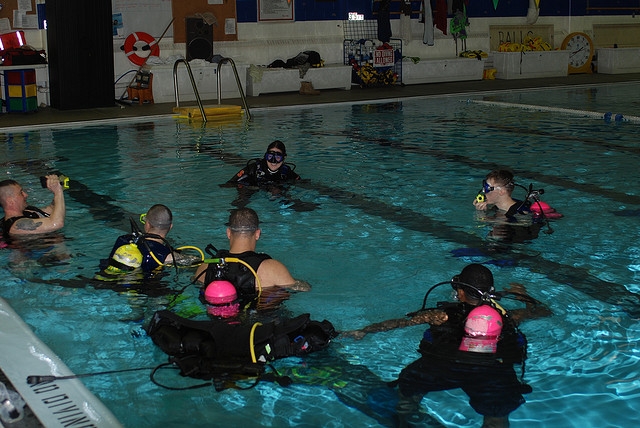 buceo en piscina